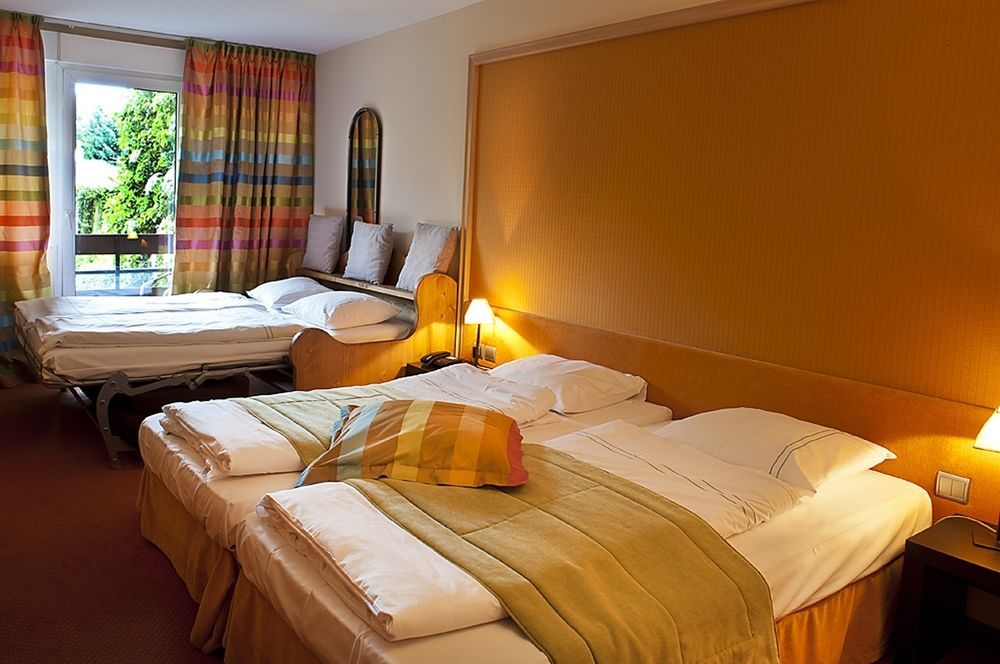 Maison Jenny Hotel Restaurant & Spa Hagenthal-le-Bas Dış mekan fotoğraf